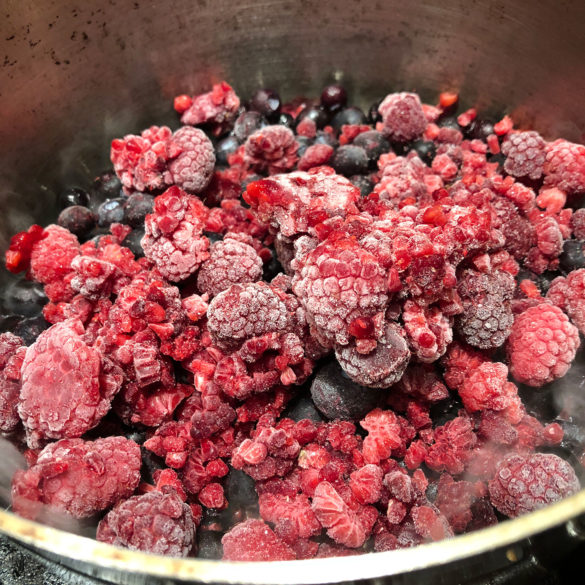 Instant Pot Chicken Barley Soup - DINING HAPPY